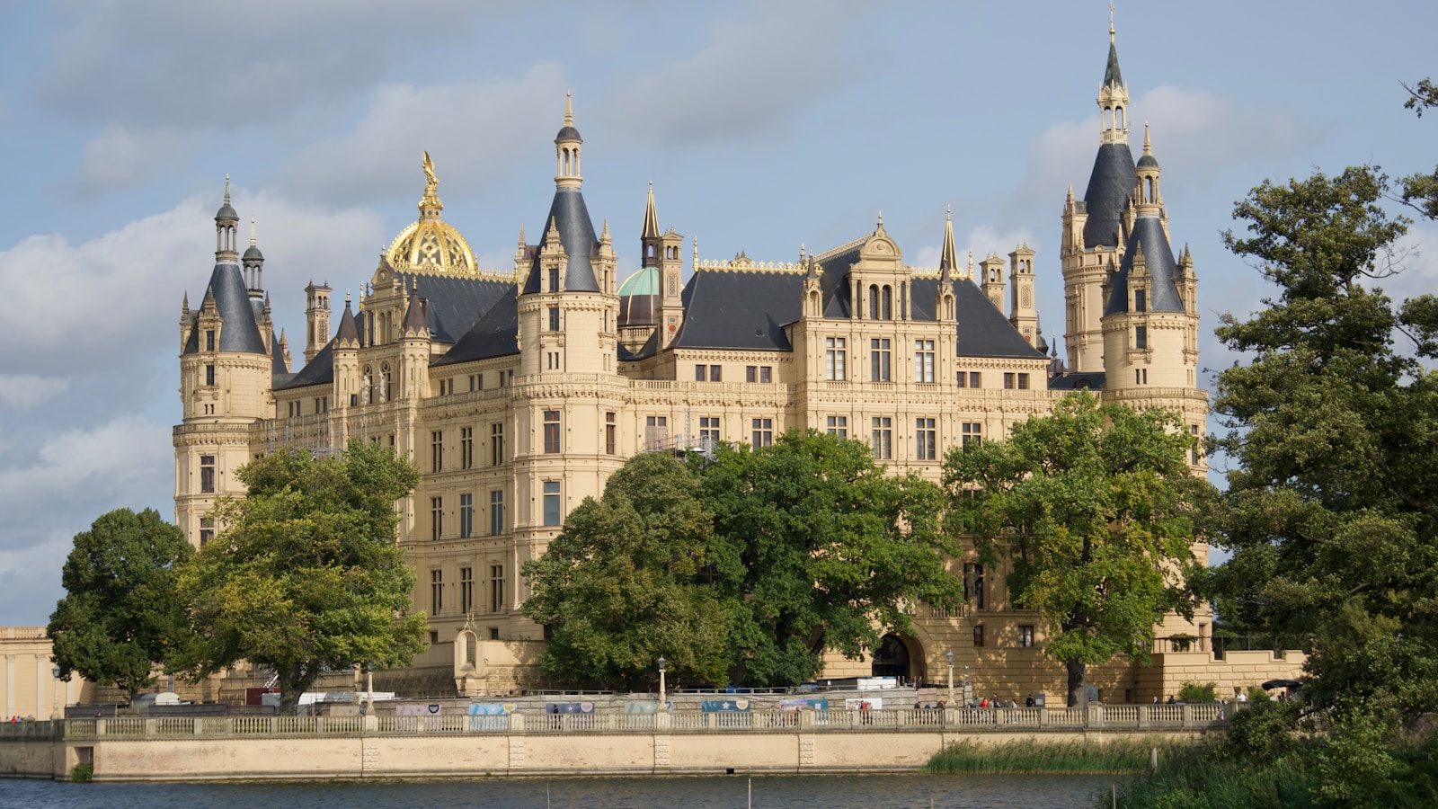 Schweriner Schloss und historische Gebäude zum UNESCO-Welterbe ernannt